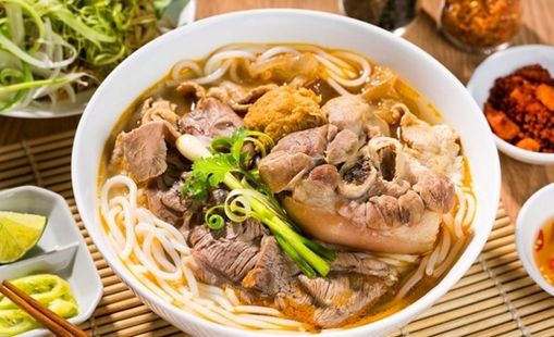 Bún bò Huế