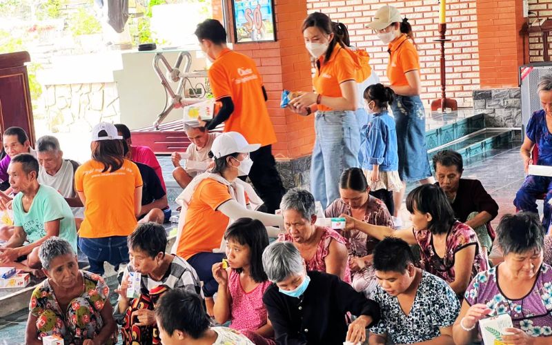 Chia sẻ yêu thương của Okela-4