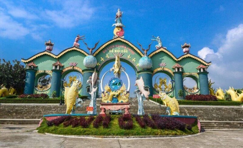 Hồ Núi Cốc