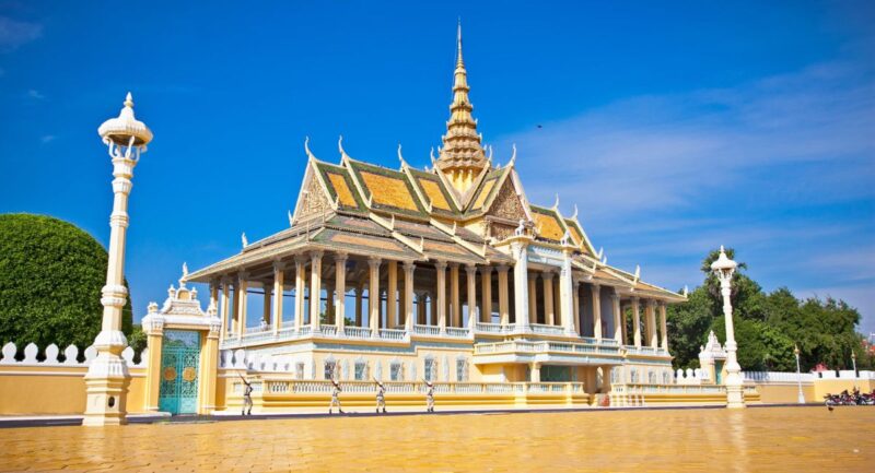 Chùa Vàng Bạc Campuchia