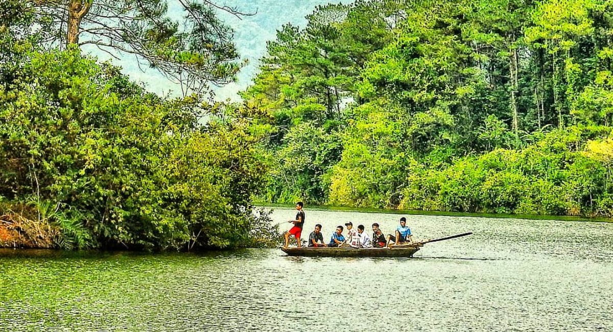 Hồ Khuôn Thần Bắc Giang