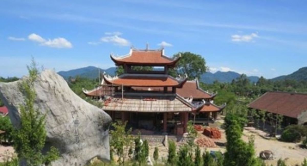 Biển Thiên Cầm