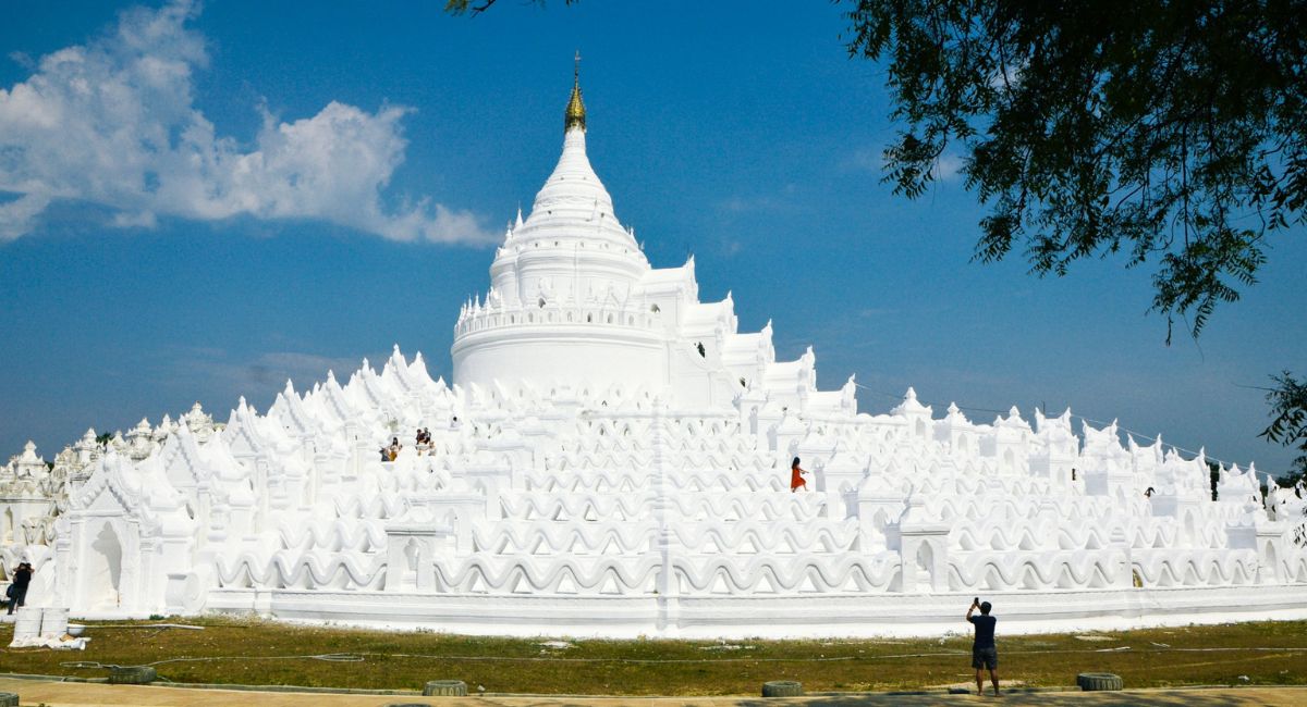 Làng cổ Mingun