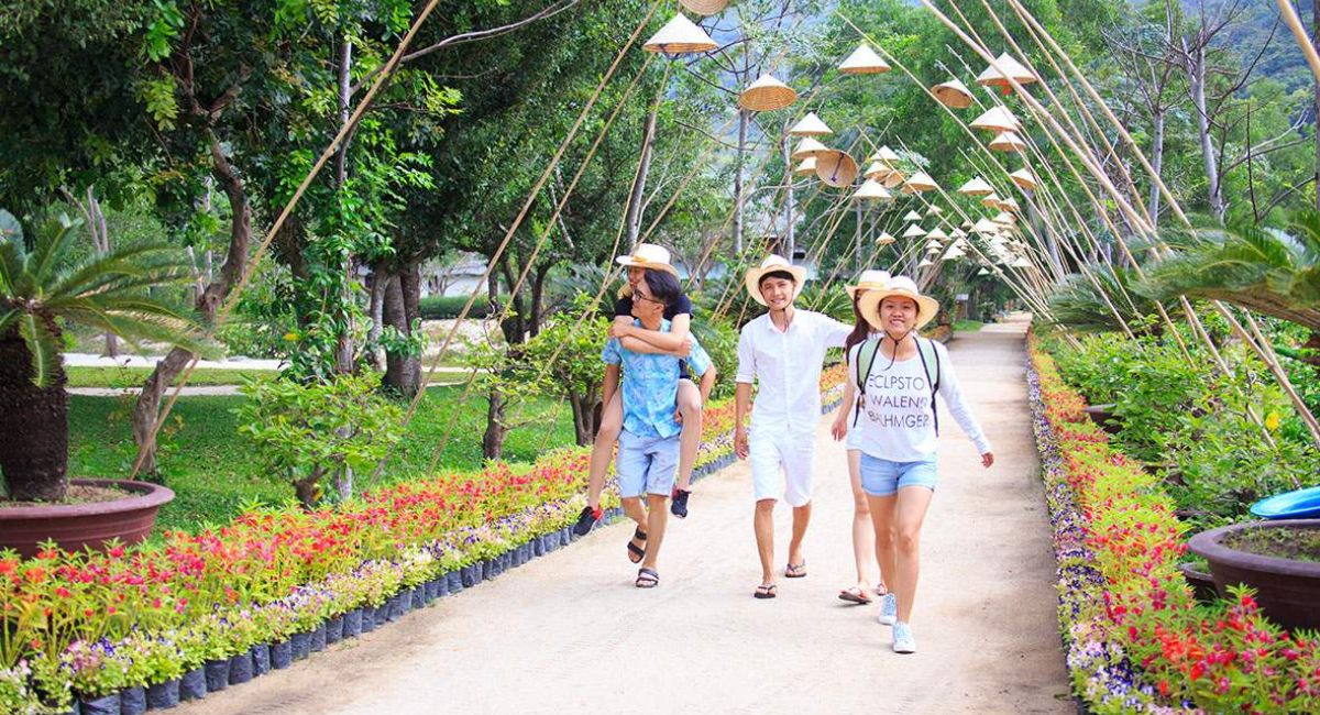 Suối Hoa Lan Nha Trang