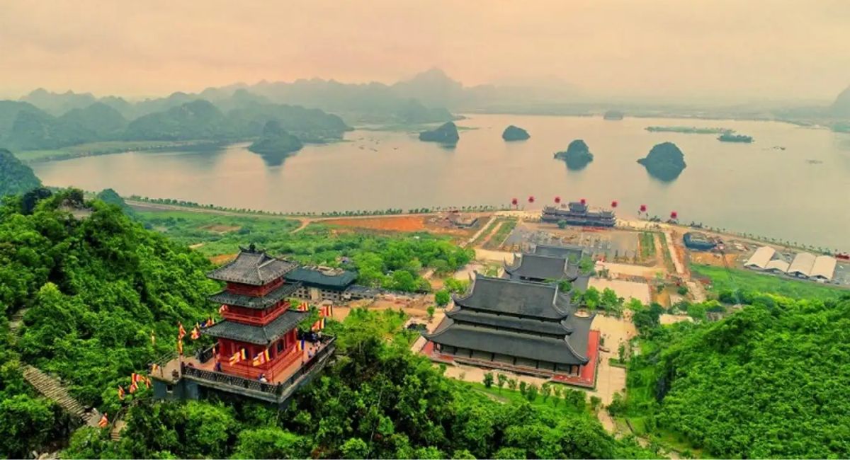 Đền Trúc Hà Nam