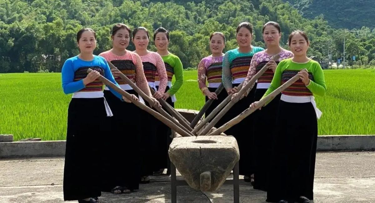 Bản Lác