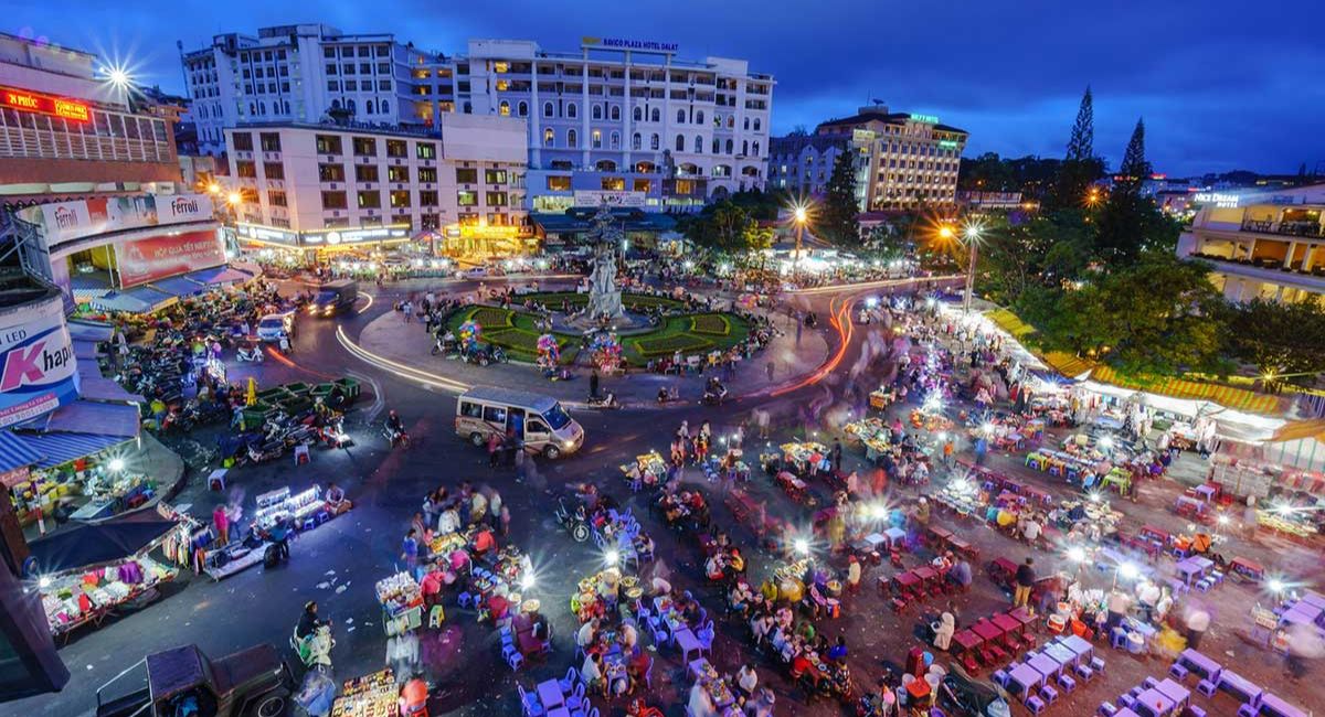 Chợ đêm Đà Lạt