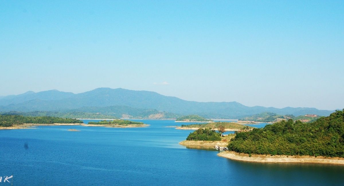 Hồ Hàm Thuận
