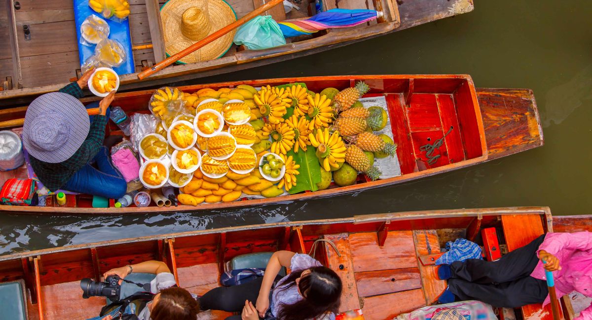 Chợ nổi Damnoen Saduak