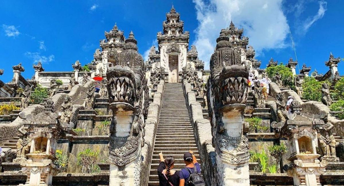 Đền Lempuyang