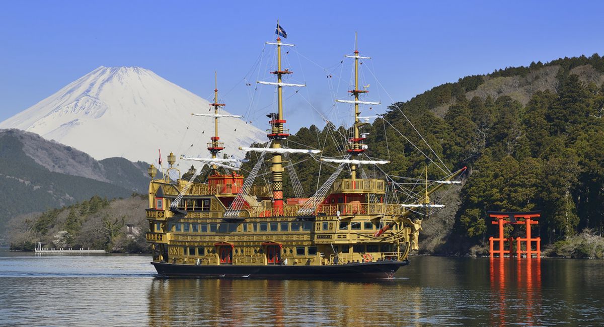 Khám phá Hồ Ashi vùng núi Hakone
