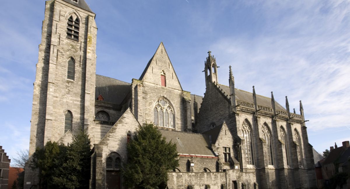 Thị Trấn Cổ Bruges – Viên Ngọc Thời Trung Cổ Của Châu Âu