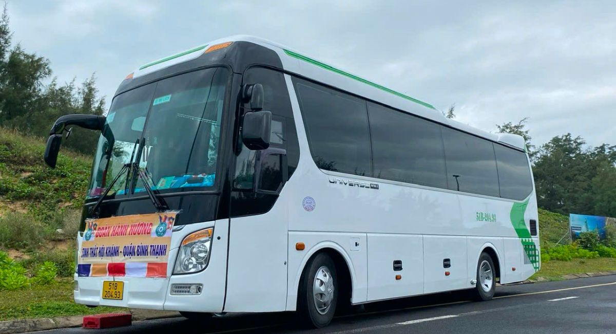 Bảng giá dịch vụ thuê xe du lịch công ty Okela Tour