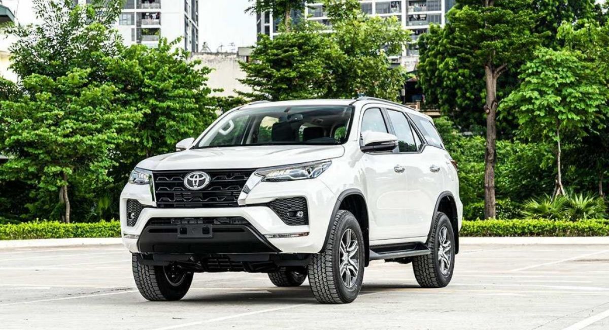 Dịch Vụ Thuê Xe Du Lịch: Kinh Nghiệm Lái Xe An Toàn Khi Du Lịch